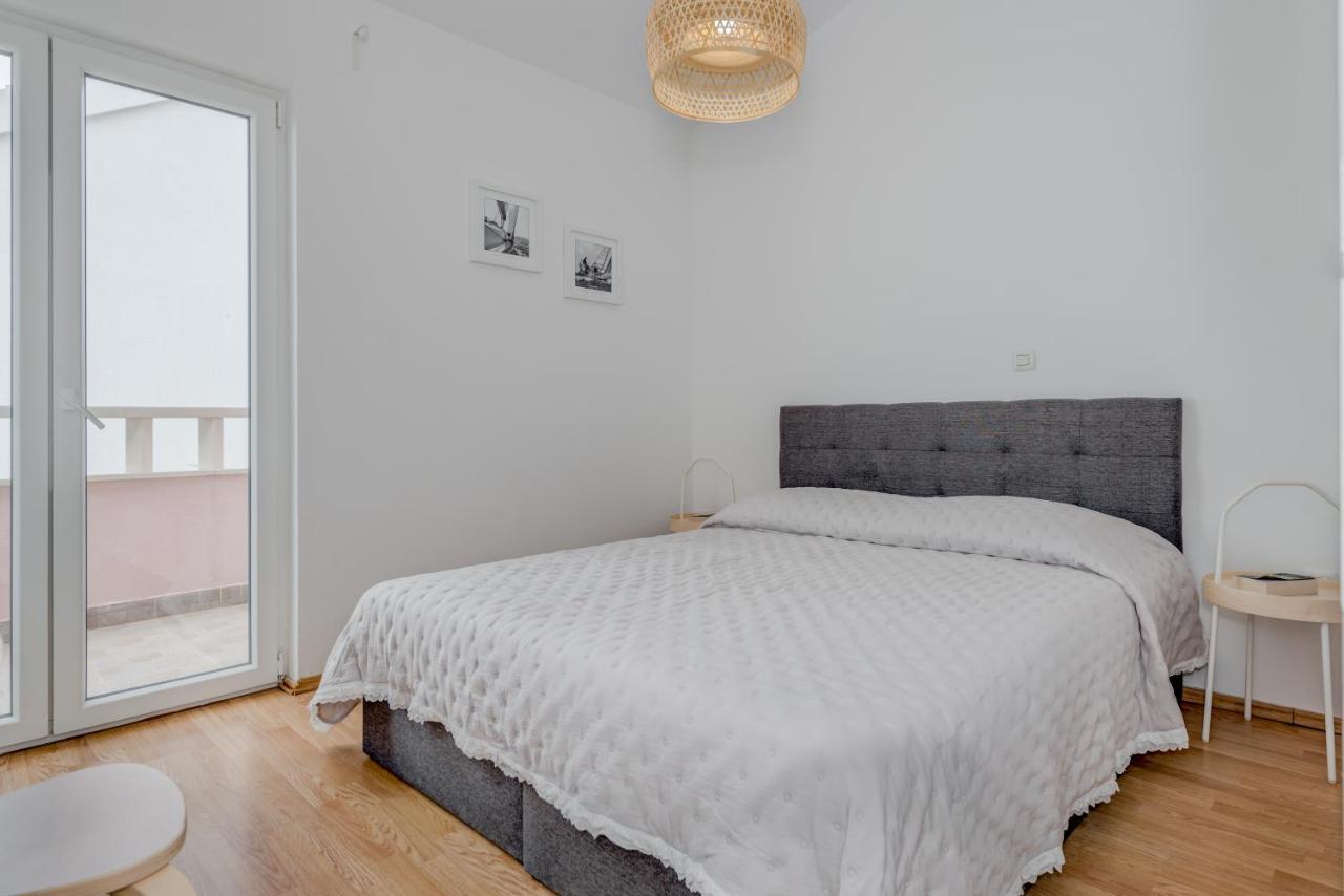 Beachfront Apartments Σπλιτ Εξωτερικό φωτογραφία